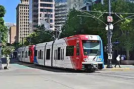 TRAX Green Line train at Gallivan Plaza