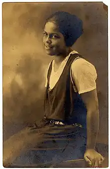 Photograph of Gwendolyn Bennett in the 1920s