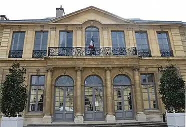 Hôtel de Rothelin-Charolais, Paris, by Pierre Cailleteau, 1700–1704