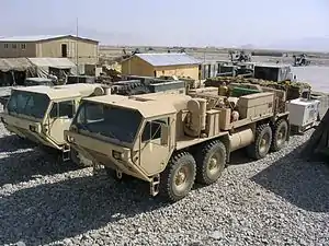 HEMTT M984A2 wreckers with standard unarmored cab