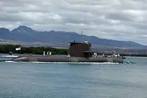 HMAS Waller entering Pearl Harbor in 2008