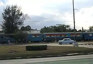 A suburban train at Havana Fontanar station