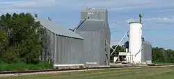 Grain elevators at southern edge of Hamlet