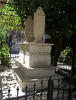 Grave of Hatice Sultan, daughter of Murad V