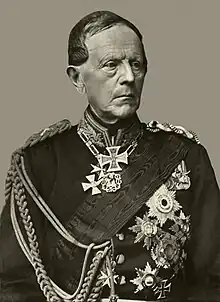 Generalfeldmarschall Helmuth von Moltke the Elder wearing the 1870 Grand Cross.