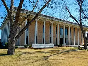 Henry County Courthouse is located in Abbeville.