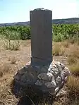Camino de Albalate (4): Landmark memorial.