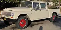 1965 International D1000 Travelette 4x4