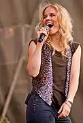 Ilse DeLange (4–5)