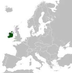 The Irish Free State (green)