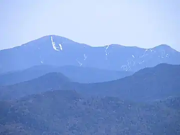 Iroquois Peak (right), Algonquin (left) from Ampersand