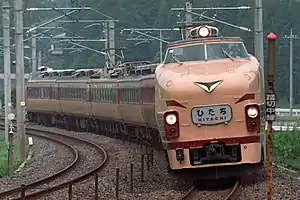 "Bonnet-style" 485 series on a Hitachi service, August 1998