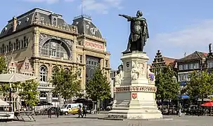 Vrijdagmarkt Square with statue of Jacob van Artevelde