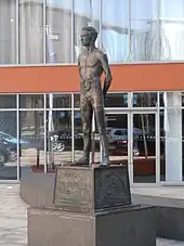 This is a Statue of Jim Driscoll, who is the first ever winner of the Lonsdale belt