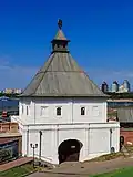 The Taynitskaya tower