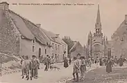 A market day in Kernascléden (postcard Villard).