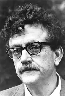 Author Kurt Vonnegut in 1972. The Cedar Tavern features as the meeting place of fictional artist Rabo Karabekian and his Abstract Expressionist painter friends in Bluebeard.