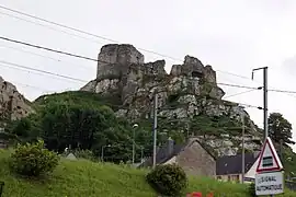 La-Roche-Maurice behind the railway line