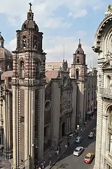 Temple of San Felipe Neri "La Profesa", Jesuit church, built between 1597 and 1720.