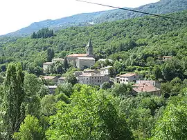 The church and surrounding buildings in La Souche