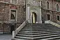 Laleli Mosque stairs to courtyard from the surrounding platform