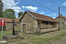 The wash house in Le Magnoray