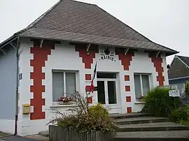 Lesbœufs town hall