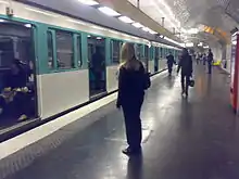 Line 9 platforms at République with a now-retired MF 67 train