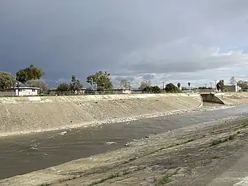 Tributary Sepulveda Creek enters Ballona; Mar Vista Gardens visible on the left