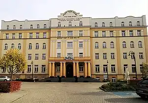 Chachmei Lublin Yeshiva and its synagogue