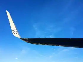 Airbus A320 sharklet (blended winglet)