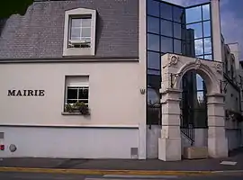 The town hall in Magenta