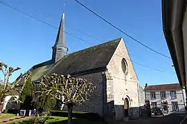 The church and town hall in Challet