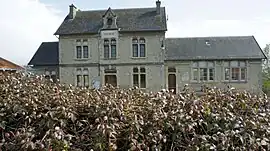 The town hall in Pévy