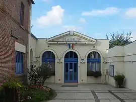 The town hall of Fouquières-lès-Béthune