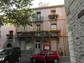 The town hall in Ille-sur-Têt