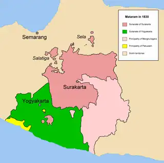 Location of Pakualaman (yellow) within the Yogyakarta Sultanate (green).