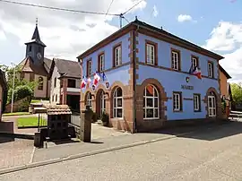 The town hall in Menchhoffen