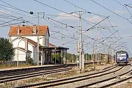 The railway station in Merrey