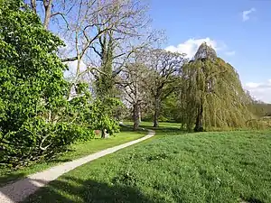 The park at the manor house.