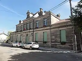 The town hall in Mognéville