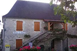 The town hall in Montfaucon