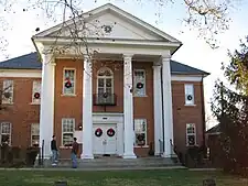 Westmoreland County Courthouse in Montross