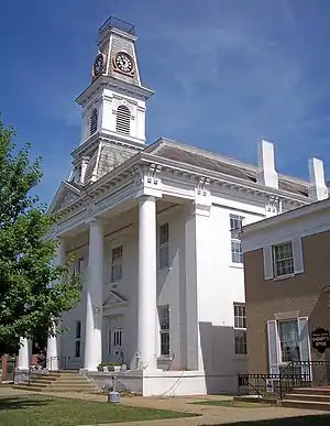 Morgan County Courthouse in 2007