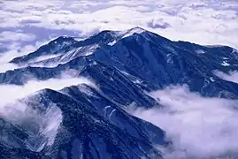 Mount Bessan from the top of Gozengamine