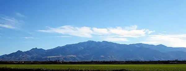 Panoramic view of the Pinaleños, from the north