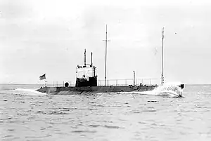 USS L-1 running trials