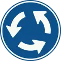 D1: Roundabout – give way to vehicles on the immediate left