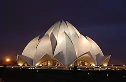 The Baháʼí House of Worship in Delhi at night