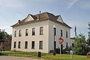 Old McDonald County Courthouse